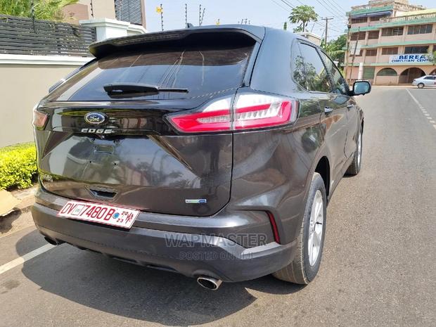 Ford Edge 2020 Gray · Photo 3