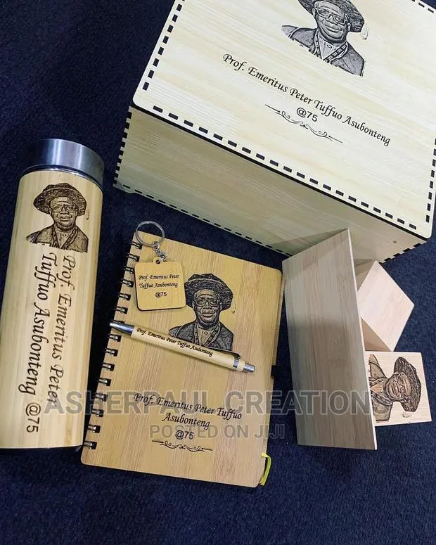 Customize Gifts Set · Photo 1