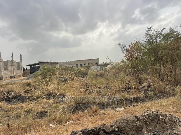 2 Plot of Land for Sale at Canedin Sch Area Legon Hills · Photo 2