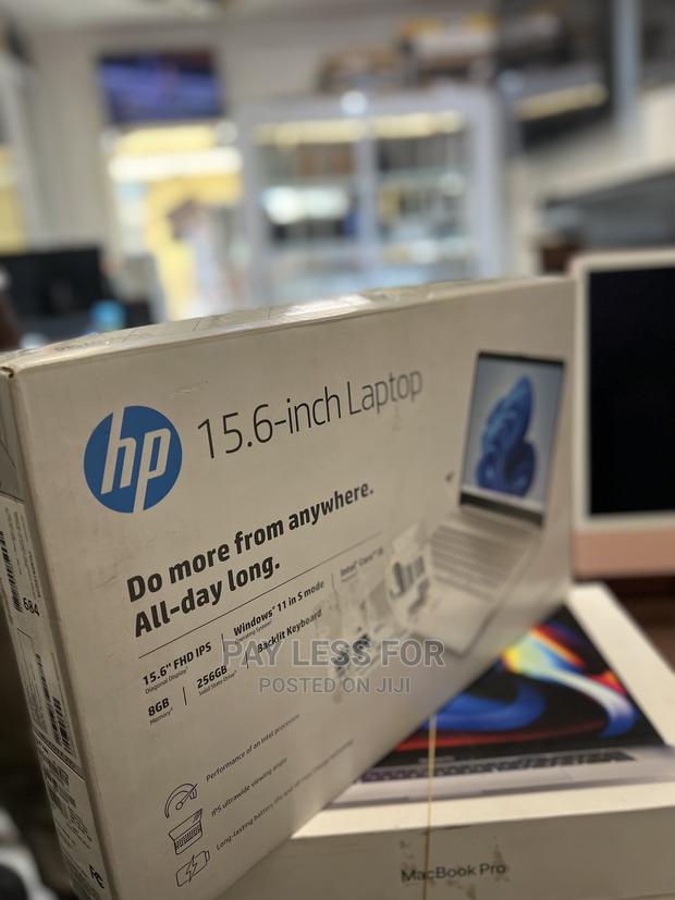New Laptop HP 15-dy2075tg 8GB Intel Core i5 SSD 256GB · Photo 3