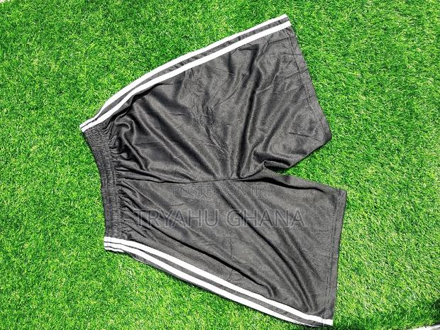 Football Jersey Shorts · Photo 2