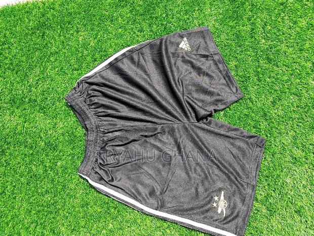 Football Jersey Shorts · Photo 4