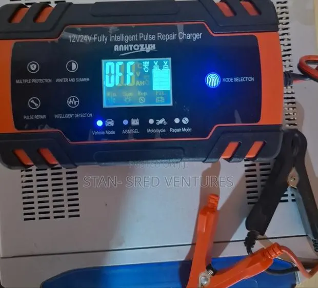 Car Battery Charger · Photo 1