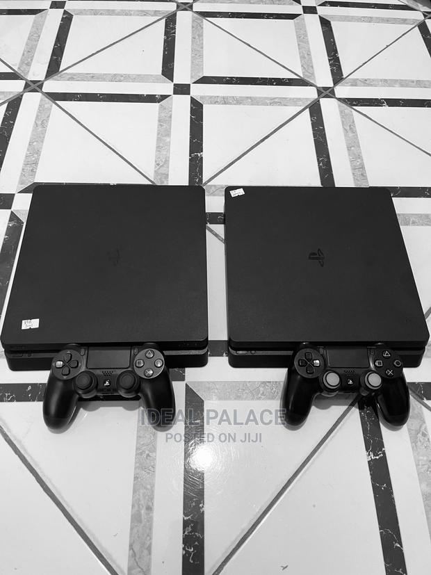 Slim With 8 Games · Photo 2
