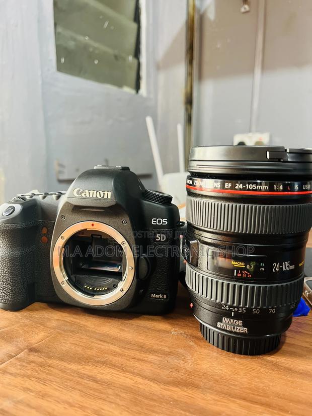 Canon 5D Mark Ii + USM Lens 24-105”Mm · Photo 1