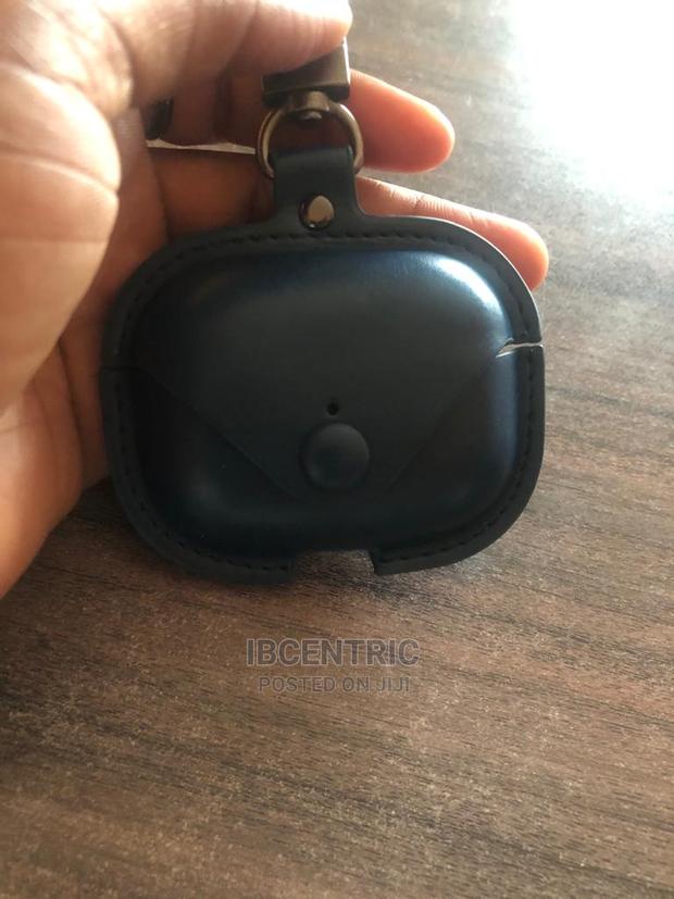 Bluetooth Earphone Case · Photo 3