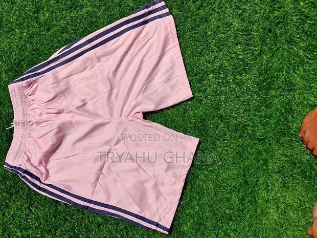 New Arsenal FC Shorts · Photo 2