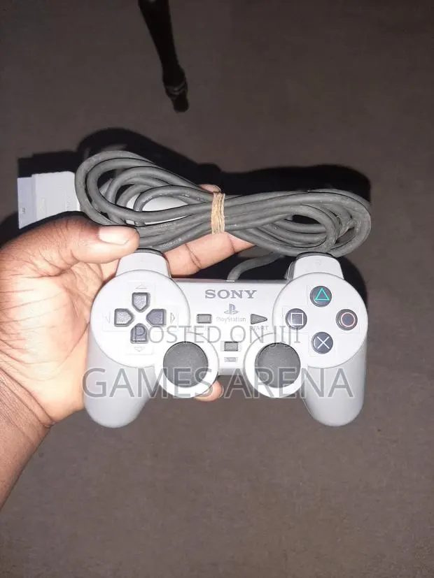 Original PS2 Board Controllers (Price Per Controller) · Photo 1