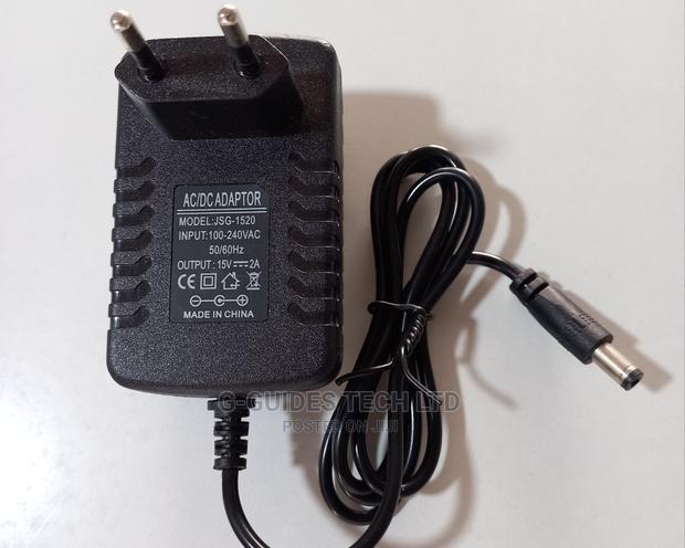 15V 2A Ac/Dc Adapter · Photo 1