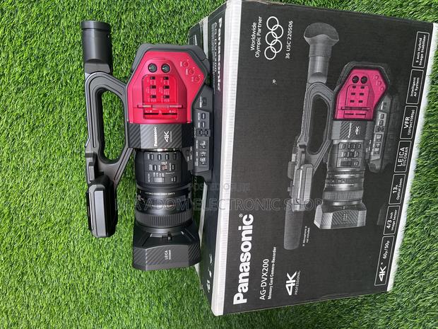 Brand New Panasonic Handheld Camcorder · Photo 1