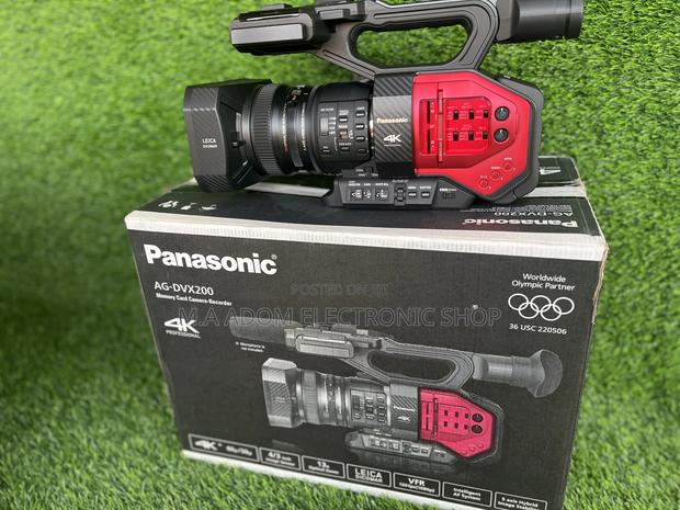 Professional Panasonic Camcorder · Photo 1