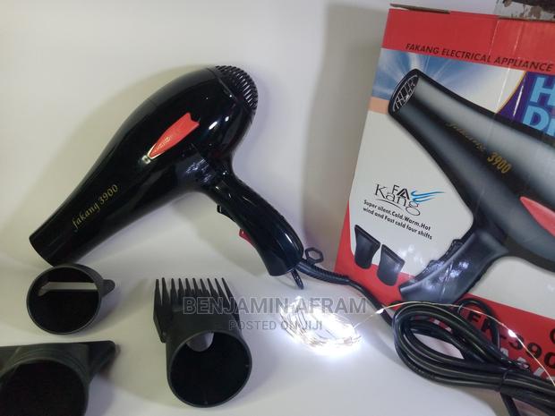 Hair Dryer Hot or Cold Air · Photo 1