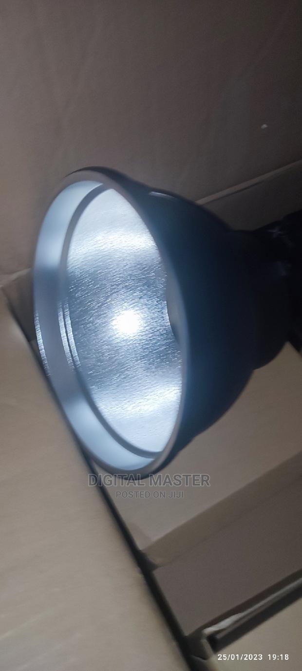 Godox AD-R6 Bowens Mount Reflector · Photo 7