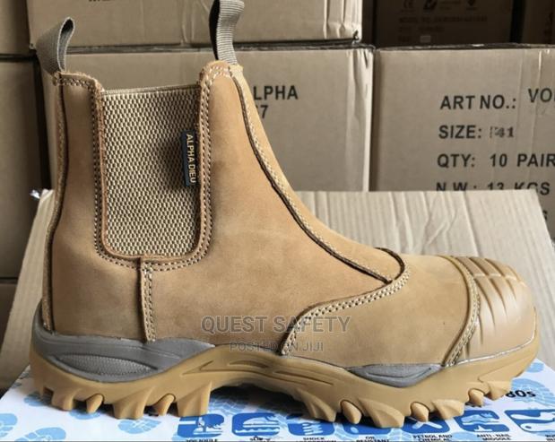 Alpha Safety Boot · Photo 1