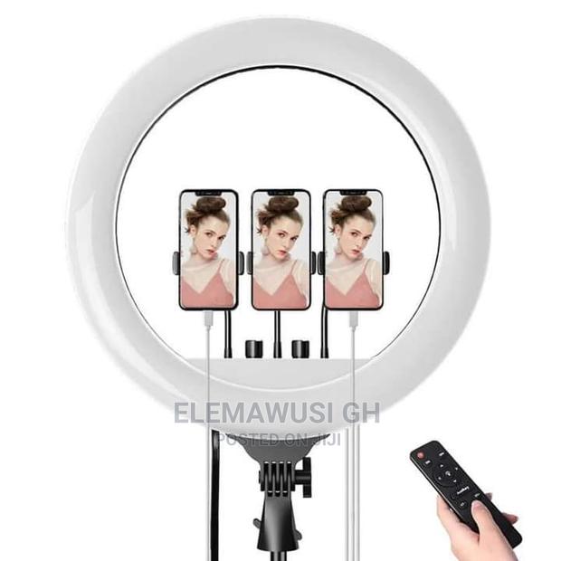14 Inches Ring Ligt LED · Photo 2