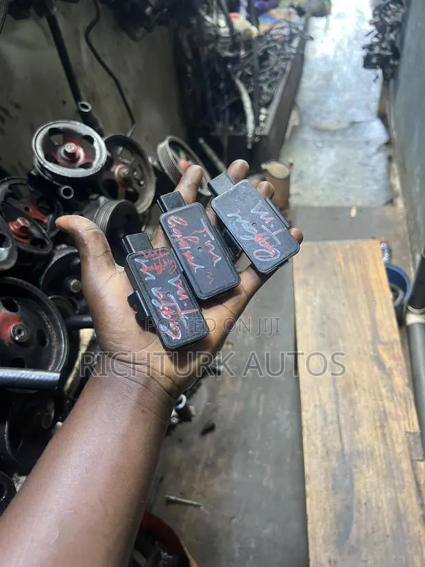 Sonata ,Tucson ,Santefe,sorento, 2023-2026 Keyless Entry Module Unit · Photo 1