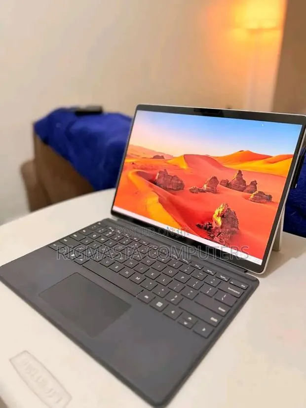 New Microsoft Surface Pro 1 TB Black · Photo 1