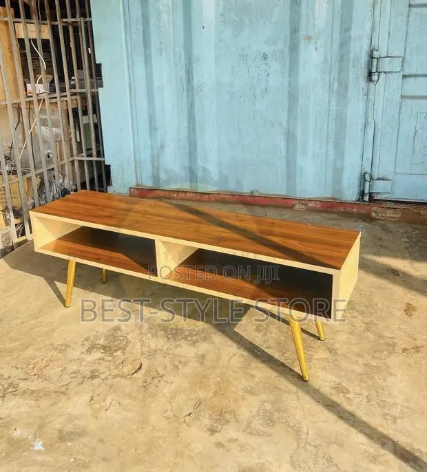 TV Stand B003bb · Photo 1