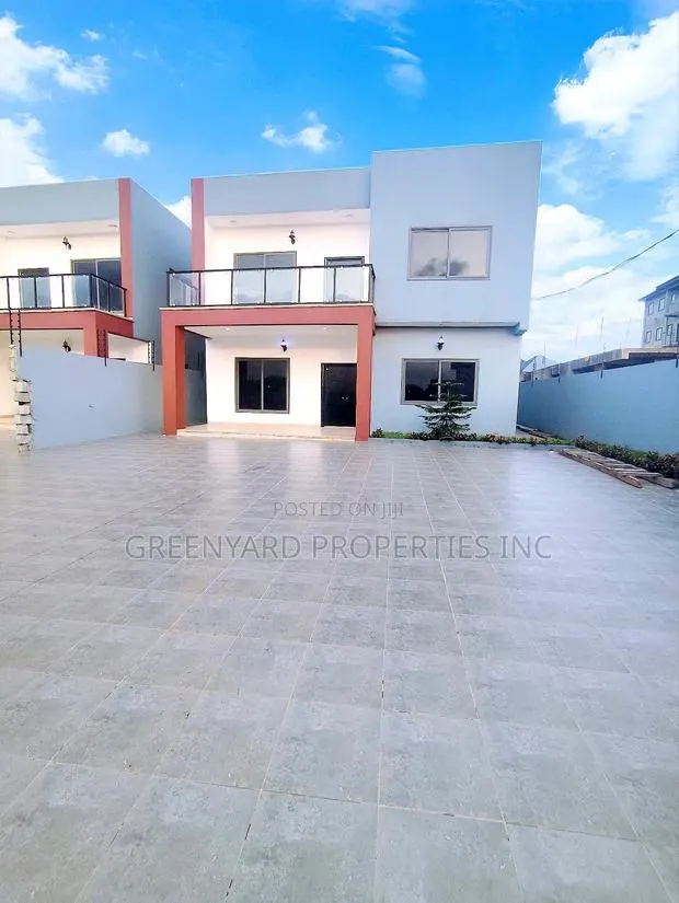 4bdrm House in Lakeside, Ashaley Botwe for sale · Photo 1