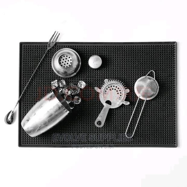The Cocktail Service Bar Mat · Photo 3
