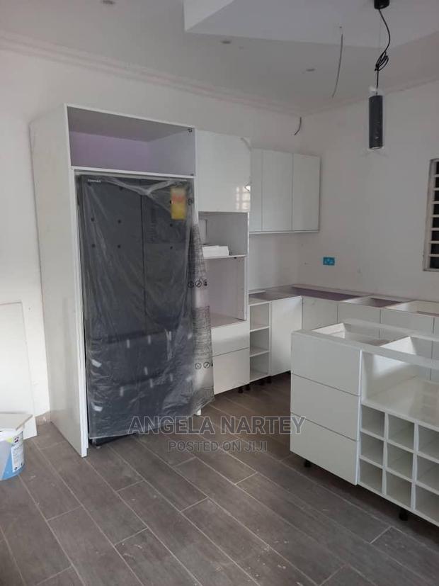 4bdrm House in Sakumono Estates, Tema Metropolitan for Sale · Photo 8