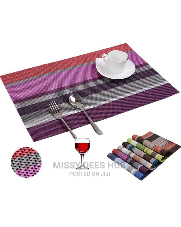 Dining Table Placemats - 6 PCS · Photo 3