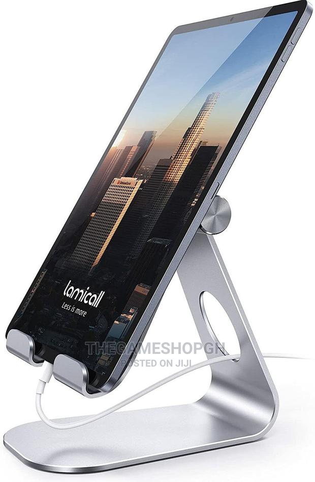 Adjustable Tablet Stand · Photo 1