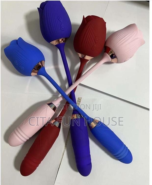 Rose Thrusting Clit Sucking/ Dildo Vibrator · Photo 1