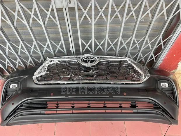 Toyota Highlander 2020 2021 2022 2023 Front Bumper Complete · Photo 1