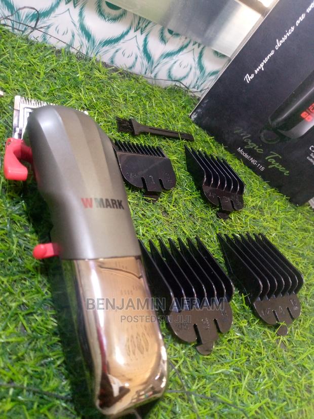 Rechargeable Super Shape Blade Hair Clippers · Photo 3