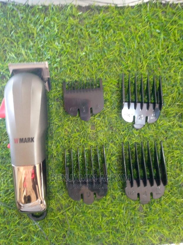 Supreme Rechargeable Cordless Hair Clippers · Photo 1
