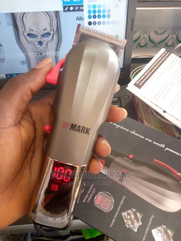 Supreme Rechargeable Cordless Hair Clippers · Photo 5