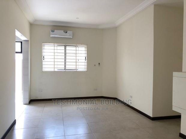 4bdrm House in Testimonial Building, a C Mall Area for Rent · Photo 7
