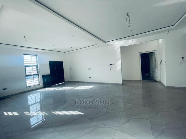 4bdrm Duplex in Dr Roko, Adjiriganor for Sale · Photo 7