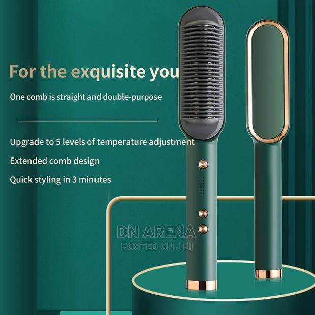 2 in 1 Hot Hair Straightener Brush Comb · Photo 3