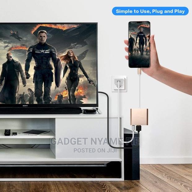 Type C to HDMI Adapter · Photo 4