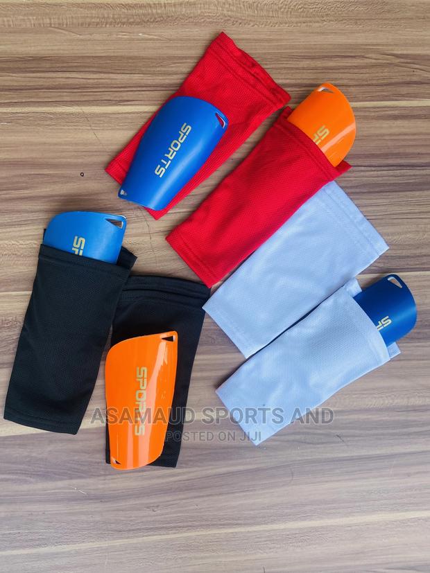 Original Shin Guard Holder at Cool Price · Photo 3