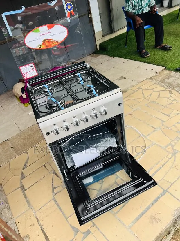 Spectacular Performance Sliver Gas Cooker Oven 4burner 60/60 · Photo 1