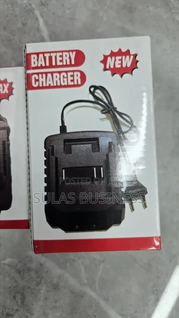 Battery Charger · Photo 1