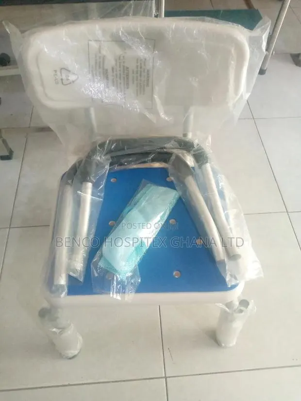 Shower Seat · Photo 1