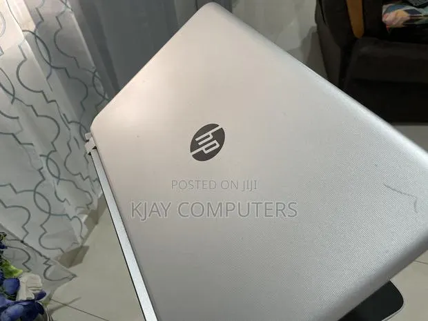 Laptop HP Pavilion 15 12GB AMD A6 HDD 1T · Photo 1