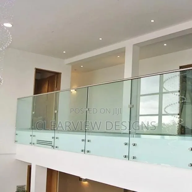 Frameless Glass Balustrade/Barrister · Photo 1