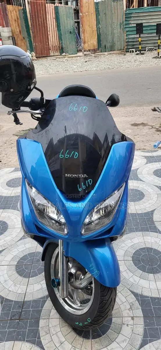 Honda Forza 2018 Blue · Photo 1