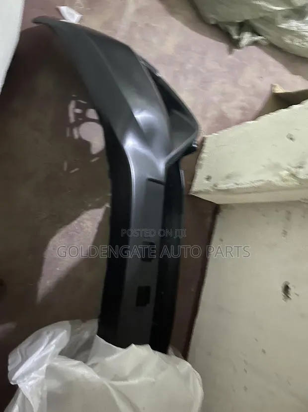 Honda Fit 14 Front Bumper · Photo 1