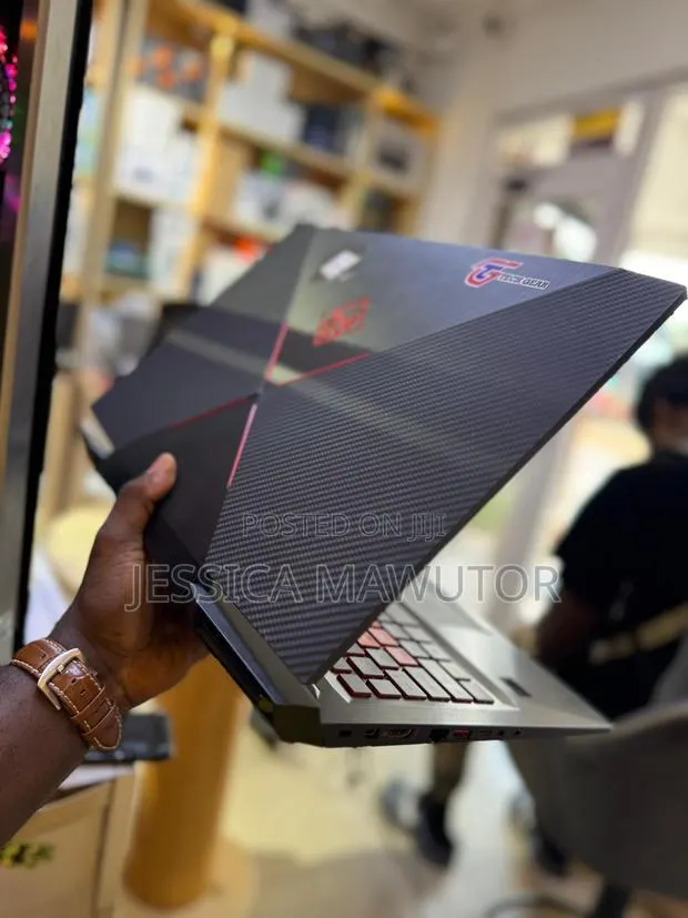 Laptop HP 15 16GB HDD+SSD 1T · Photo 1