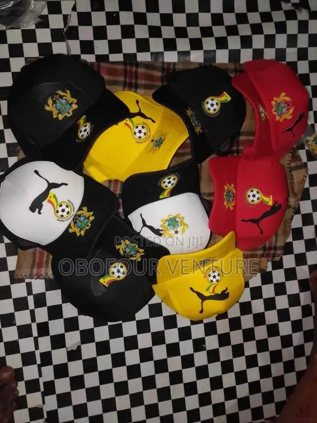 Quality and Affordable Tracker Hat With Beautiful Ghana Design · Photo 1