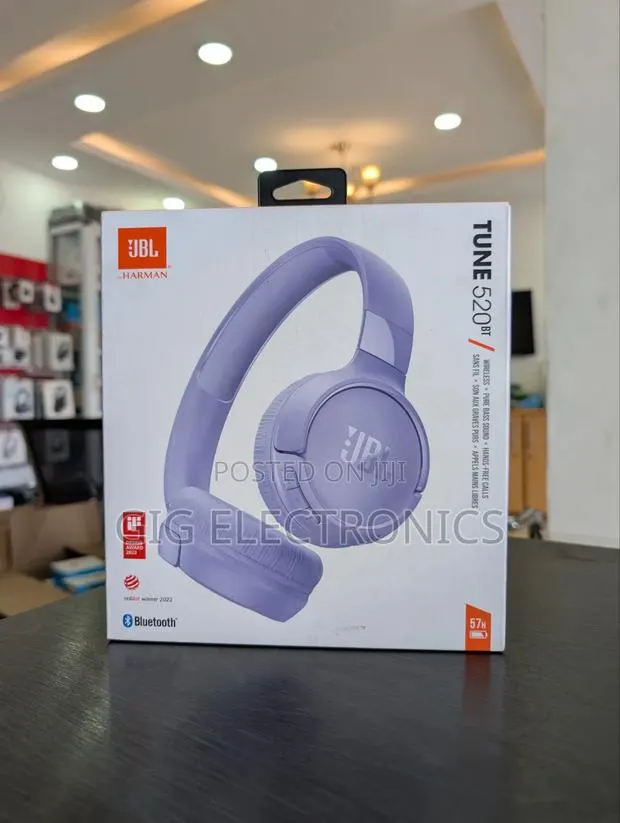 JBL Tune 520BT Wireless on-Ear Headphones (Purple) · Photo 1