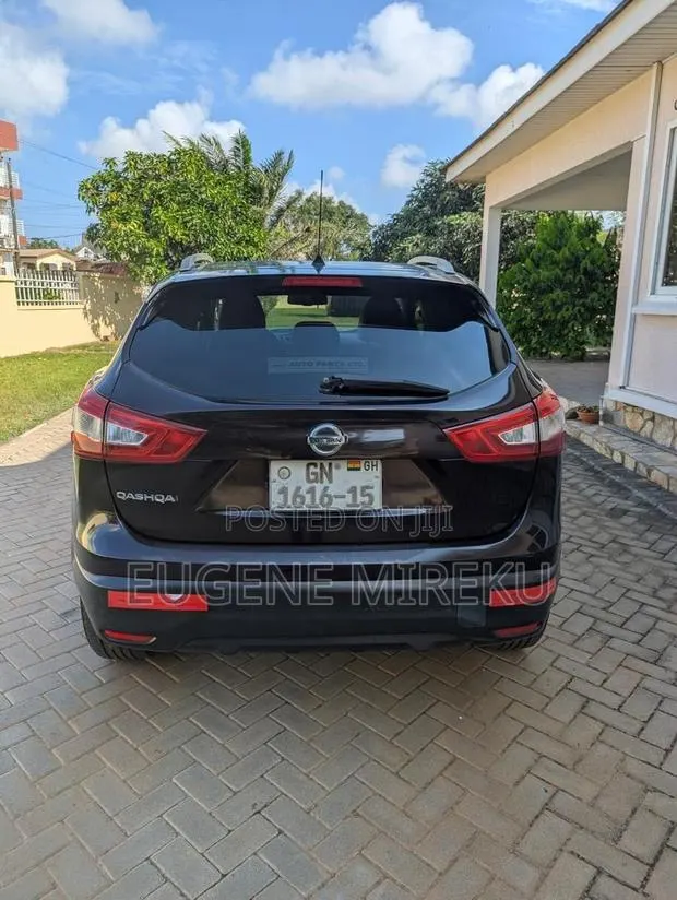 Nissan Qashqai 2015 Brown · Photo 1