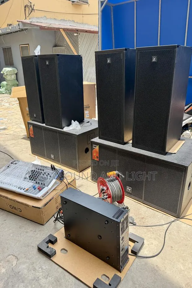 Ev Passive Line Array and Bass Speakers Set [12inch Top, 18inch Down] · Photo 1