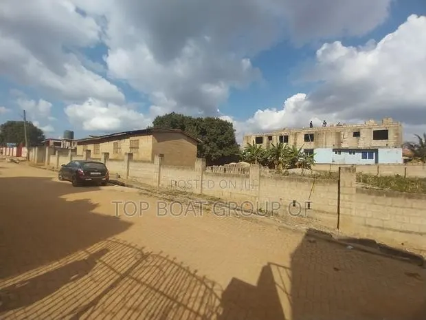 2 Plot for Sale at Tafo Atimatim Main Road · Photo 1